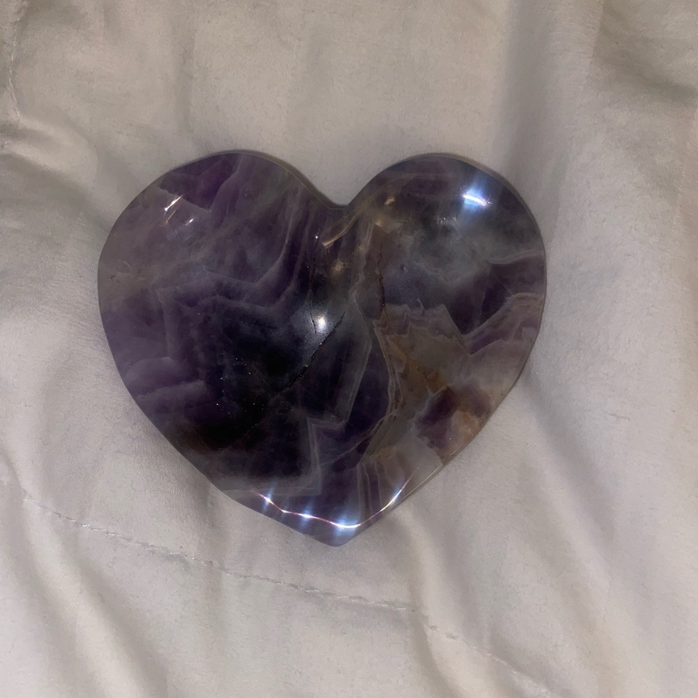 Dream Amethyst Heart Dish